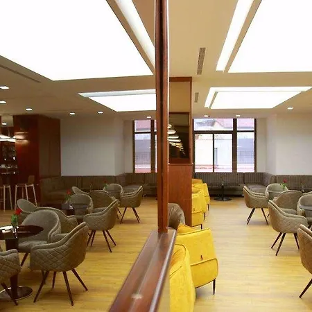 Hotel Fieri